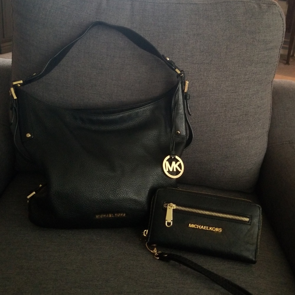 Michael Kors hand bag and wallet